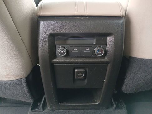 Used 2023 Chevrolet Traverse LS w/ Safety Package image 22