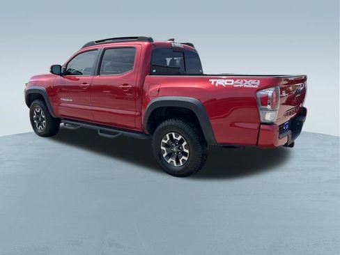 Used 2021 Toyota Tacoma TRD Off-Road w/ Technology Package AWD/4WD image 8