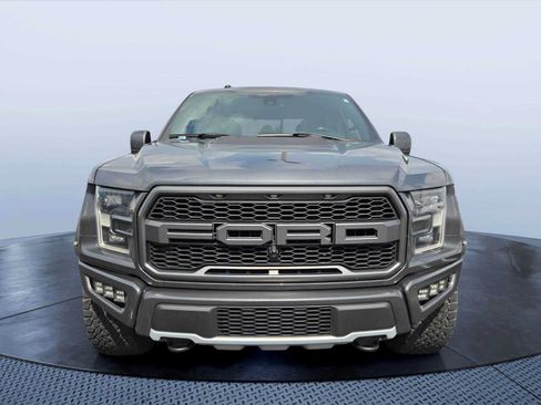 Used 2018 Ford F150 Raptor w/ Equipment Group 802A Luxury AWD/4WD image 8