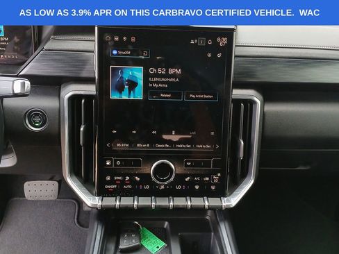 Certified 2025 GMC Acadia Elevation image 13