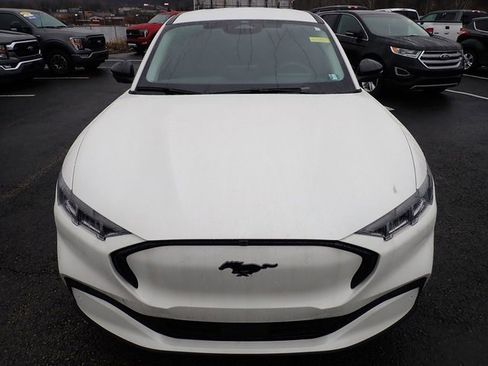 Certified 2025 Ford Mustang Mach-E Premium image 10