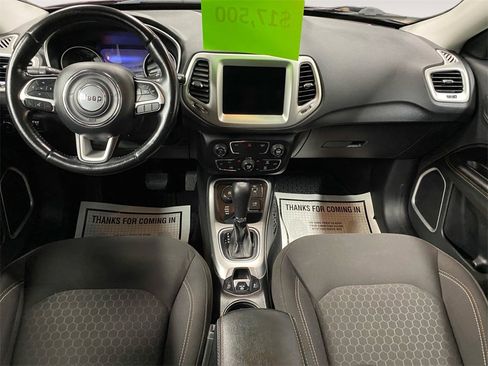 Used 2020 Jeep Compass Sport image 10
