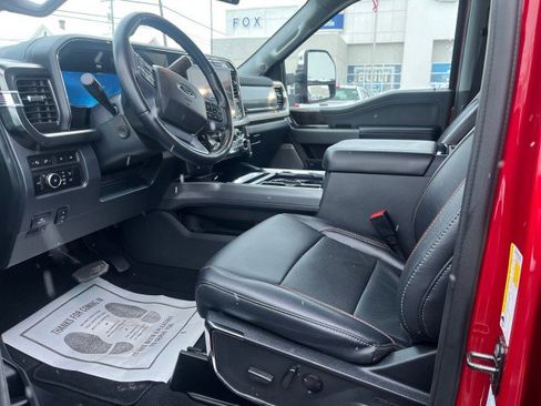 Used 2024 Ford F350 Lariat w/ Lariat Ultimate Package image 30