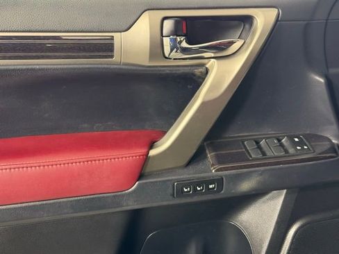 Used 2021 Lexus GX 460 Premium w/ Premium Package image 14