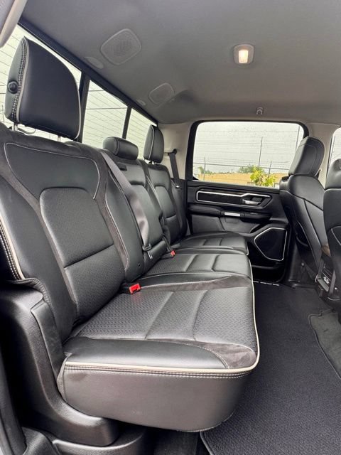 Used 2022 RAM 1500 Laramie AWD/4WD image 15