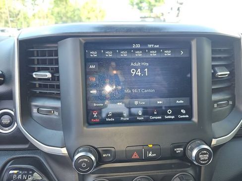 Used 2021 RAM 1500 Big Horn AWD/4WD image 15