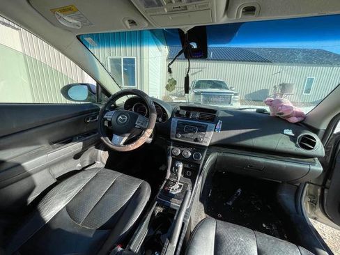 Used 2009 MAZDA MAZDA6 s Grand Touring w/ Moonroof & Bose Pkg image 29