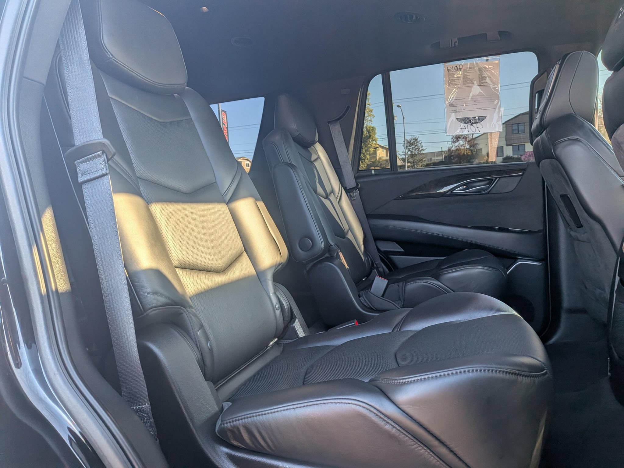 Used 2019 Cadillac Escalade Platinum AWD/4WD image 8