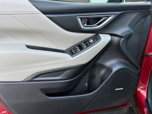 Used 2020 Subaru Forester Limited w/ Popular Package #3 image 11