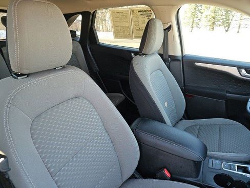 Used 2020 Ford Escape SE Sport image 12