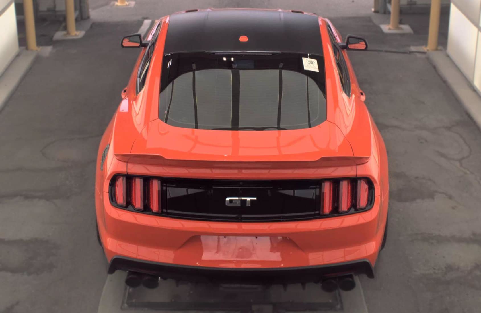 Used 2016 Ford Mustang GT Premium w/ GT Performance Package RWD image 9