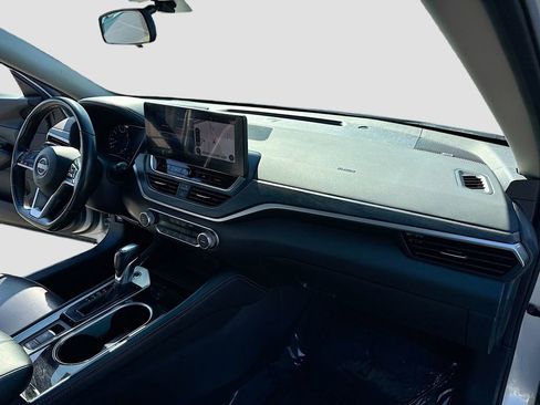 Used 2023 Nissan Altima 2.5 SL image 30