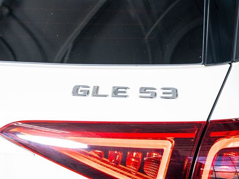 Used 2021 Mercedes-Benz GLE 53 AMG GLE 53 AMG image 31