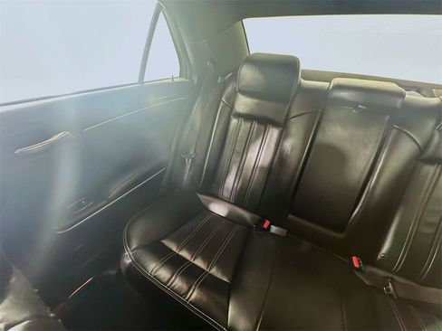 Used 2023 Chrysler 300 S image 12