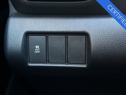 Certified 2025 Honda Pilot Sport image 32