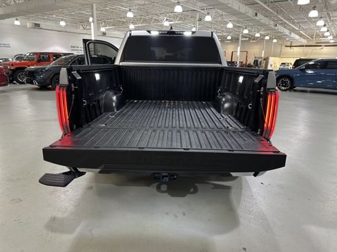Used 2022 Toyota Tundra 1794 Edition image 12