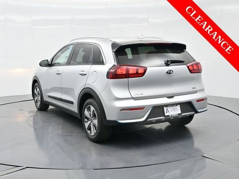 Used 2019 Kia Niro LX image 9