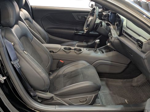Used 2024 Ford Mustang Dark Horse image 20