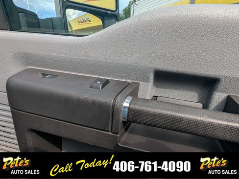 Used 2015 Ford F250 XL w/ Power Equipment Group AWD/4WD image 18