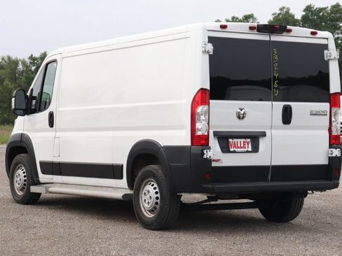 Used 2025 RAM ProMaster 2500 w/ U-Haul Equipment Group FWD image 7