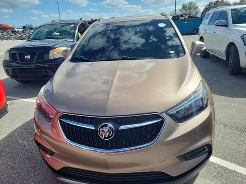 Used 2018 Buick Encore Preferred image 2