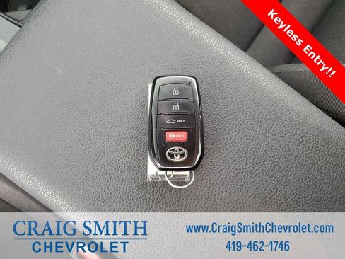 Used 2025 Toyota Camry LE image 10