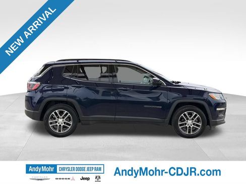 Used 2020 Jeep Compass Latitude FWD image 8