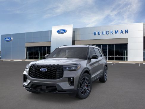 New 2026 Ford Explorer ST-Line w/ ST-Line Street Pack AWD/4WD image 9