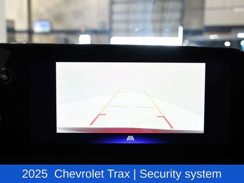 Used 2025 Chevrolet Trax LT image 14