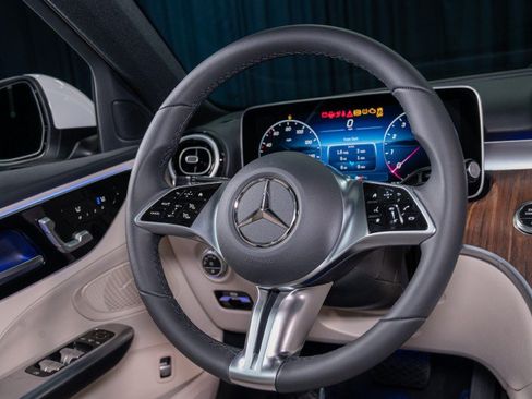 New 2026 Mercedes-Benz C 300 Sedan image 15