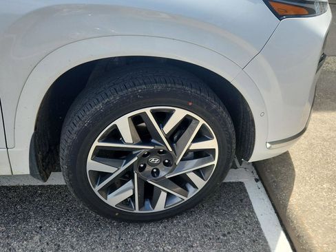 Used 2023 Hyundai Santa Fe Calligraphy image 2