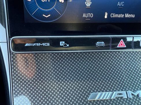 Used 2025 Mercedes-Benz GLC 43 AMG 4MATIC image 53