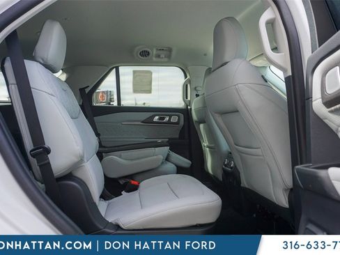 New 2026 Ford Explorer Platinum w/ LUX Leather Package image 23