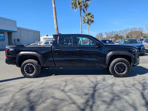 Used 2026 Toyota Tacoma TRD Off-Road image 3