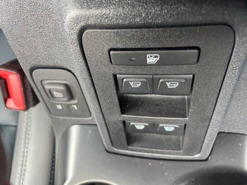Used 2024 Ford Bronco Outer Banks AWD/4WD image 40