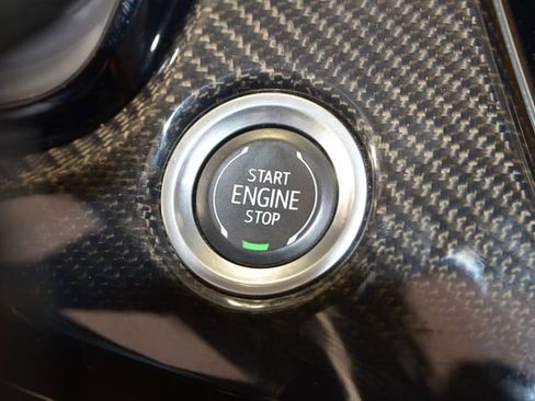 Used 2023 Cadillac XT6 Sport w/ Technology Package image 31