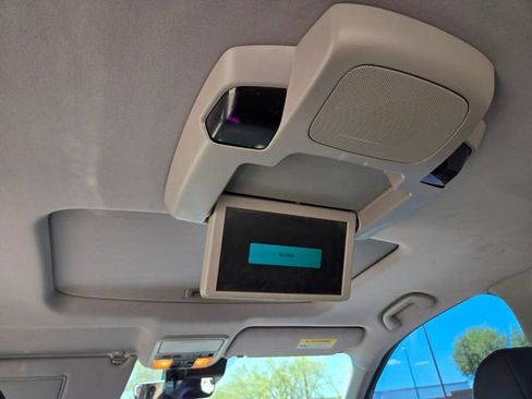 Used 2019 Honda Pilot Touring image 15