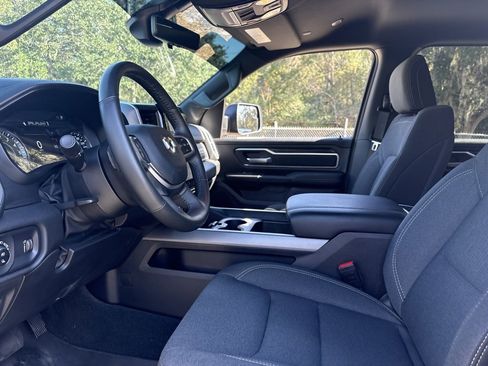 Used 2023 RAM 1500 Big Horn image 9