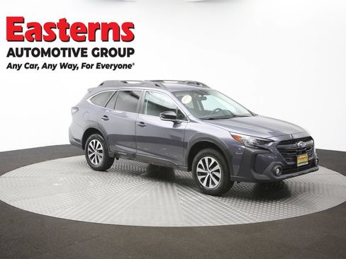 Used 2023 Subaru Outback Premium AWD/4WD image 47