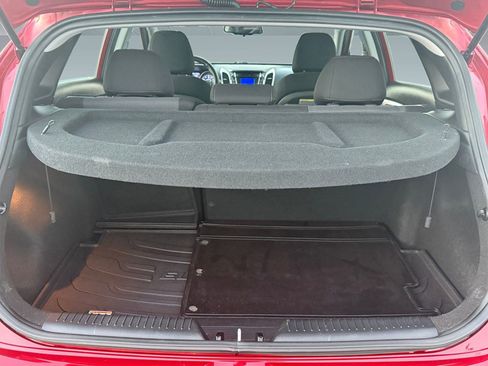 Used 2016 Hyundai Elantra GT w/ Option Group 02 image 30