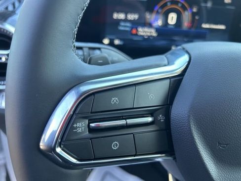 New 2026 Chevrolet Equinox LT w/ Midnight Edition image 17