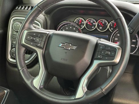 Used 2022 Chevrolet Silverado 1500 LT Trail Boss w/ LPO, Dark Essentials Package image 12