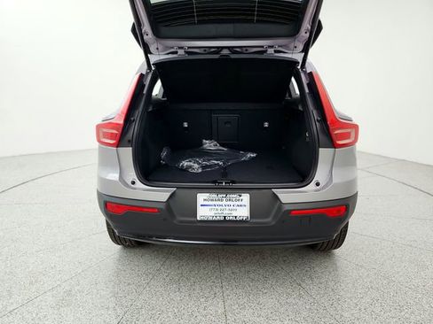 New 2026 Volvo XC40 B5 Plus w/ Climate Package AWD/4WD image 19