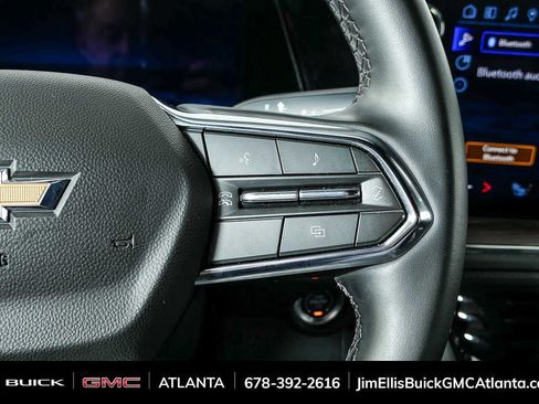 Used 2025 Chevrolet Tahoe LT RWD image 11