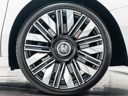 Used 2026 Rolls-Royce Ghost AWD/4WD image 11