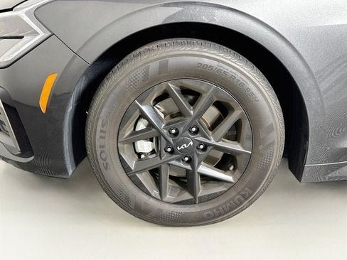 Certified 2025 Kia K5 LXS FWD image 26