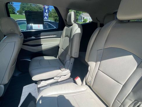 Used 2018 Buick Enclave Essence w/ Trailering Package AWD/4WD image 20
