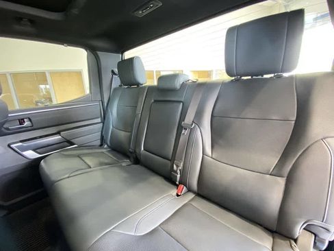 Used 2024 Toyota Tundra Platinum AWD/4WD image 25