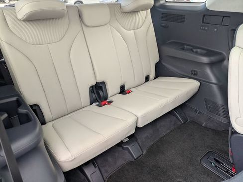 Used 2023 Hyundai Palisade Calligraphy FWD image 36