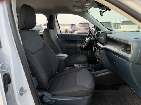 Certified 2025 Ford Maverick XL w/ Equipment Group 101A image 17